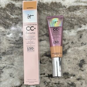 IT Cosmetics CC+ Cream - Light Medium